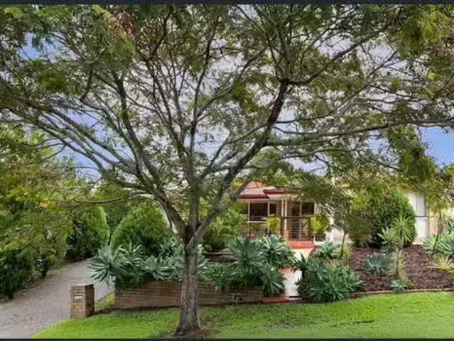23 Heatons Crescent, Pacific Pines, QLD 4211