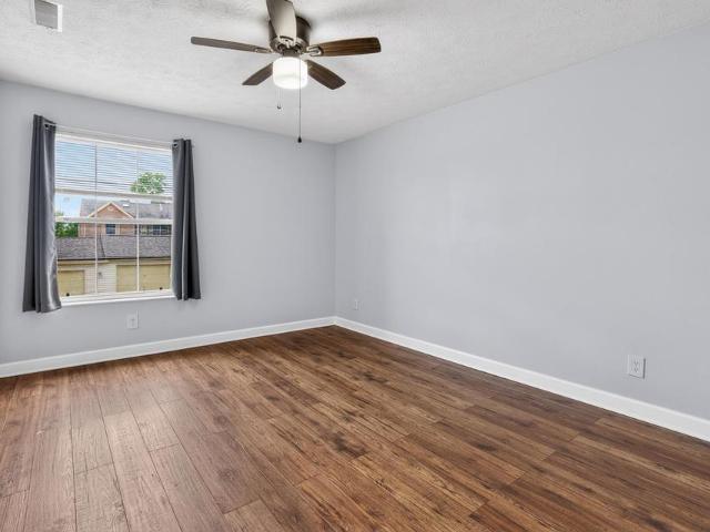 23 Highland Meadows Circle # 8