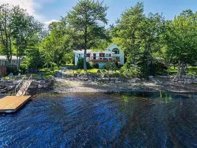 23 Juniper Lane, Upper Lakeville, NS, B0J 1W0 house for sale.