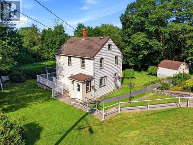 23 Main Street, Bedford, NS, B4A 2M8 house for sale | Listing ID 202618 | Royal LePage