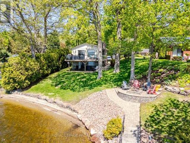 23 Moon Road, Front Of Yonge, ON, K0E 1R0 Luxury House for sale | Listing ID X13547 | Royal LePage Carriage Trade Luxury Properties
