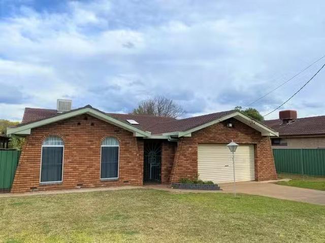 23 Moonah Street, Dubbo, NSW 2830