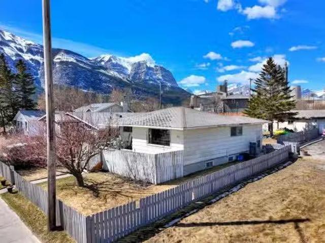 23 Mt Allen Drive, Exshaw, AB, T0L 2C0 house for sale Listi.