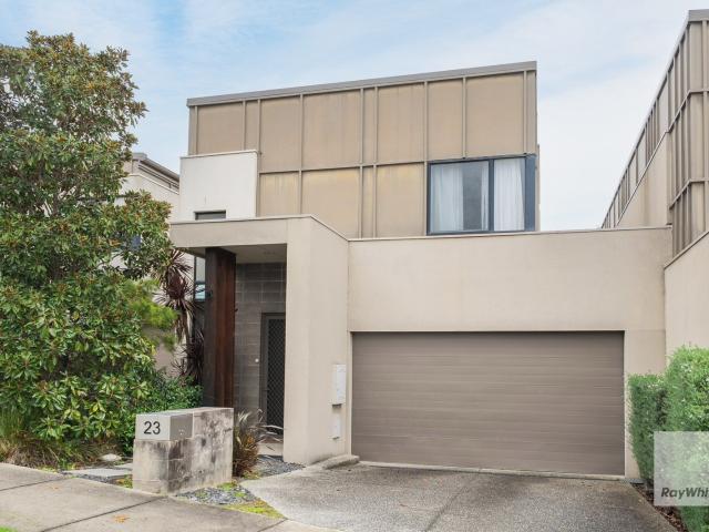 23 Muyan Circuit, Burwood, VIC 3125 House for Rent Ray White Burwood & Blackburn Group