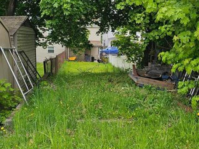 23 N Broad Mountain Avenue