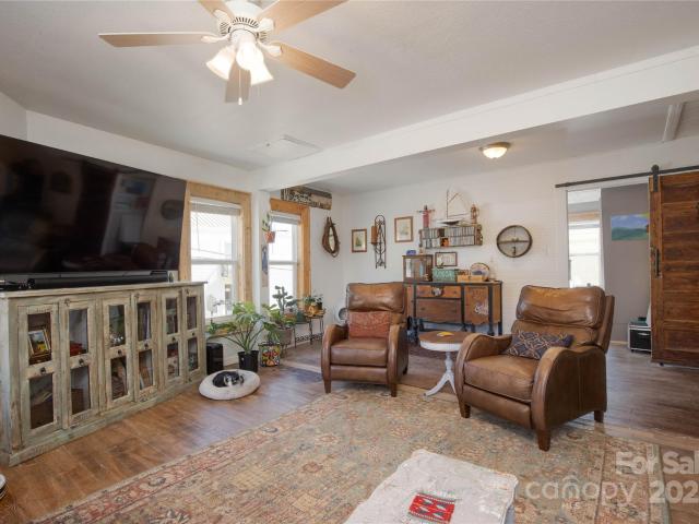 23 N 226 Highway
