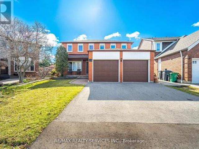 23 Newbury Crescent, Brampton, ON, L6S 5M3 house for sale | Listing ID W13626 | Royal LePage