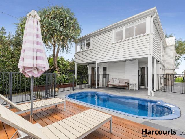 23 O'Quinn Street, NUDGEE BEACH, QLD 4014