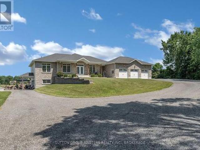 23 Owen Avenue, Gananoque, ON, K7G 2V4 house for sale | Listing ID X13564 | Royal LePage