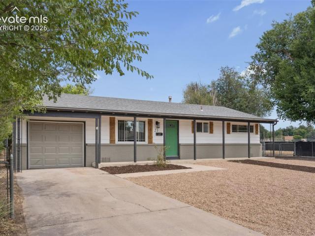 23 Otowi Drive
