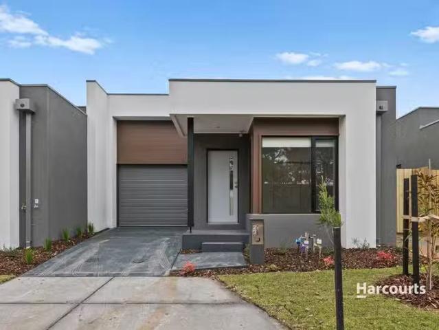 23 Othello Lane, Officer, VIC 3809 House for Rent