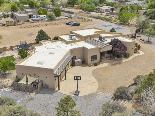 23 Paseo C De Baca Road