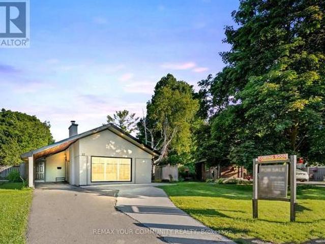 23 Penetang Crescent, Toronto, ON, M1K 4Y4 house for sale | Listing ID E13784 | Royal LePage