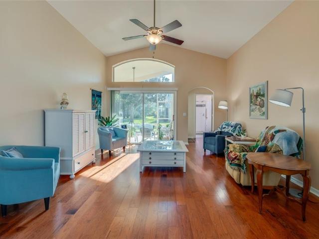 23 Pine Harbor Dr, Palm Coast, FL 32137 | MLS #FC315298