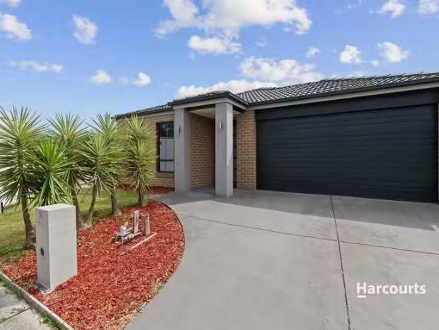 23 Pinnacle Drive, Pakenham, VIC 3810 House for Rent