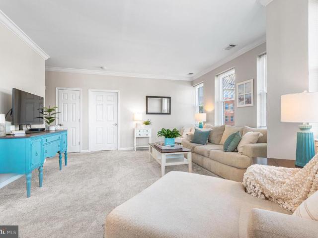 23 Pierside Drive # 221