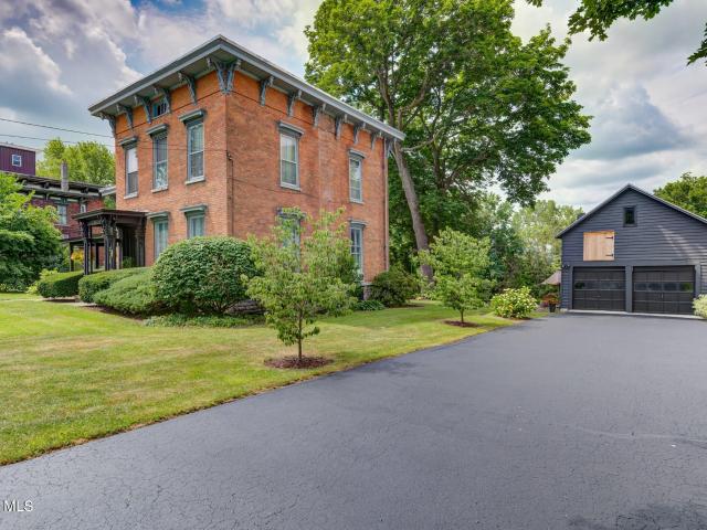 23 Prospect Street