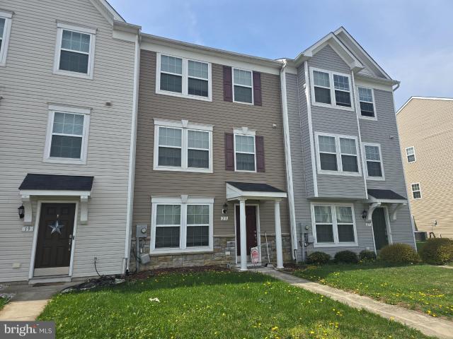 23 Private Ct, Bunker Hill, WV 25413 | MLS #WVBE2050