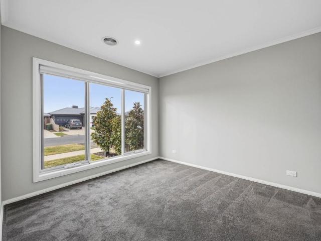 23 Racing Way, Winter Valley
