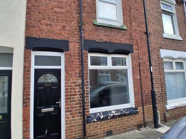 23 Richmond Street, Hartlepool TS25 2 bed terraced house to rent £475 pcm £110 pw