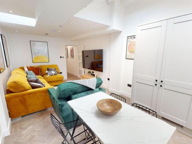 23 Rookery Road, Metchley, B29 7DG, United Kingdom | 6 bed house for rent #133739829 | Rentberry