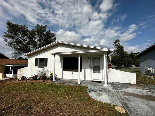 23 Roosevelt Blvd, Beverly Hills, FL 34465