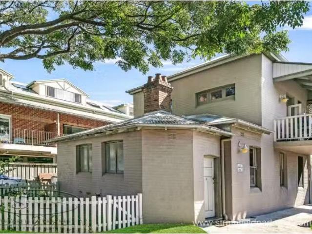 2/3 Ruby Lane, Manly Apartment for rent Listed by Sebastien P.