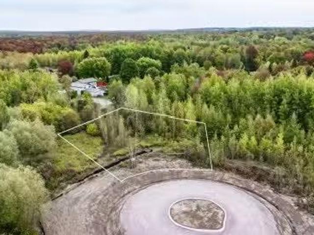 23 Rue Fréchette, Granby, QC, J2H 2N8 vacant land for sale.