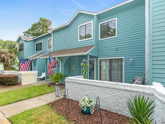 23 Shadow Moss Pl. 23