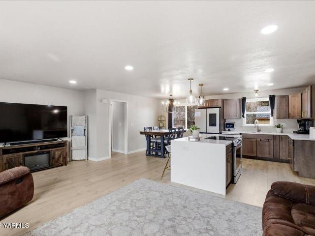 23 Shafer Ave, Naches, WA 98937 | MLS #26 579