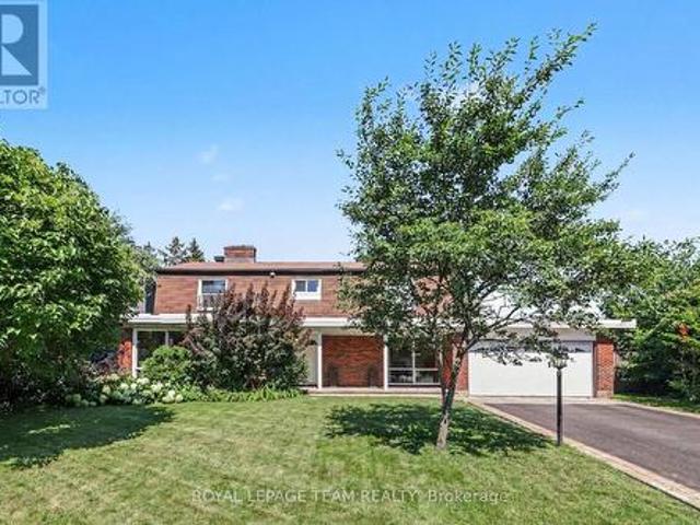 23 Sioux Crescent, Ottawa, ON, K2H 7E4 house for sale | Listing ID X13641 | Royal LePage