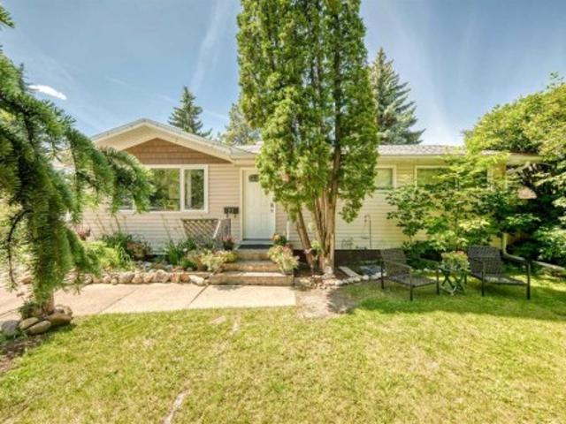 23 Spruce Crescent, St. Albert, AB, T8N 0H4 house for sale | Listing ID A2327 | Royal LePage