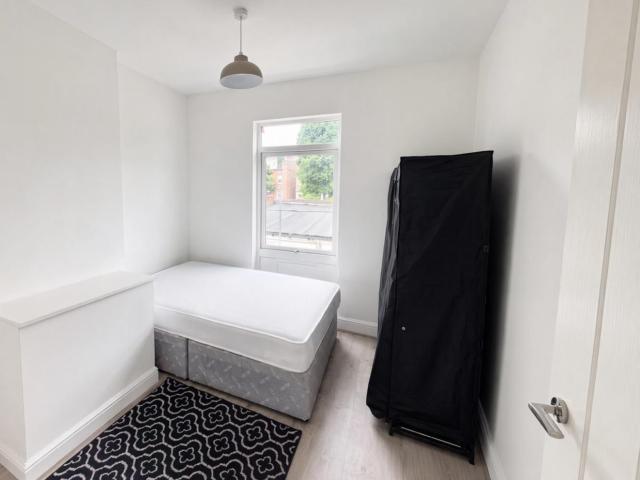 23a Canfield Place, London, NW6 3BT, United Kingdom | 4 bed house for rent #168807421 | Rentberry