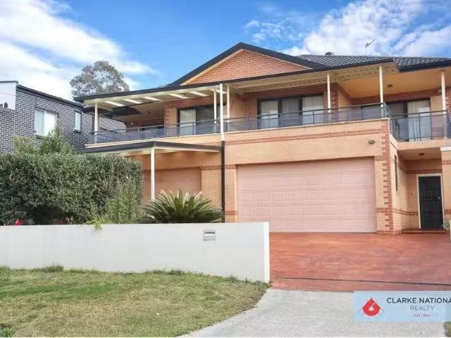23A Paten Street, Revesby Townhouse for rent Listed by Clarke.