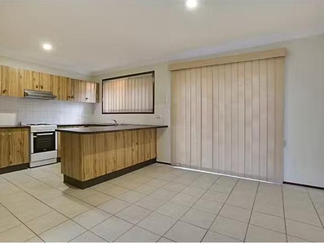 23B Sturt Street, Campbelltown House for rent Listed by Leasi.