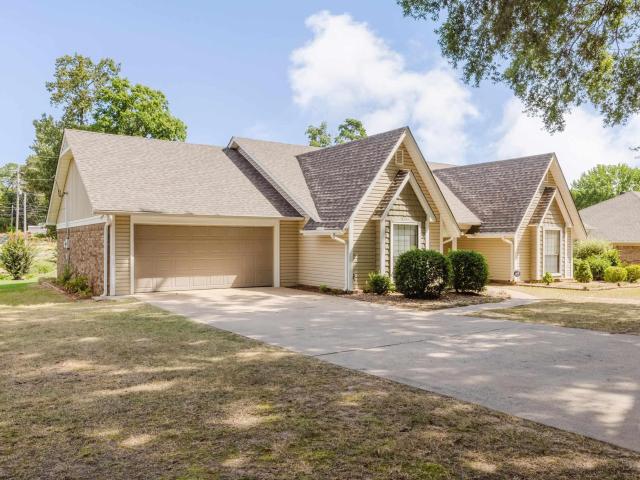 2004 N Fox Trail