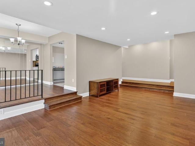 2004 Coleridge Drive # 20 201