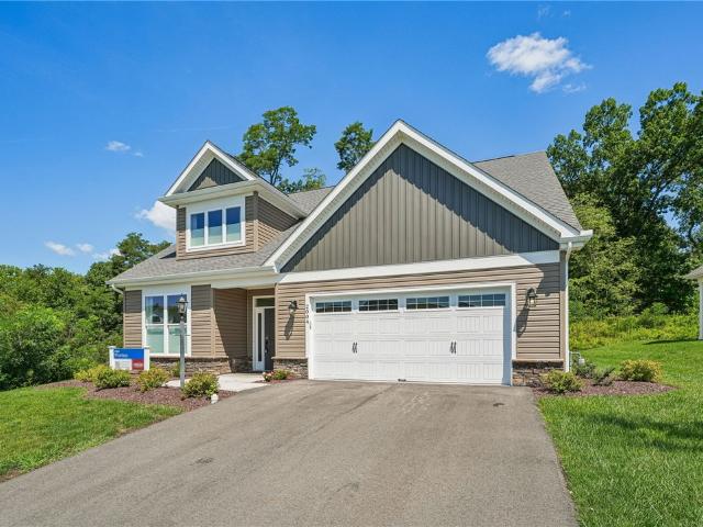 2004 Lakeside Dr