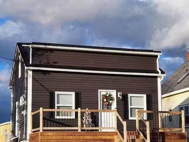 2005 East Prince Street, Salmon River, NS, B2N 1K2 house for.