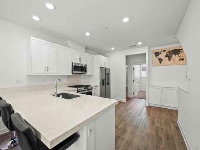 2005 Vela Ln