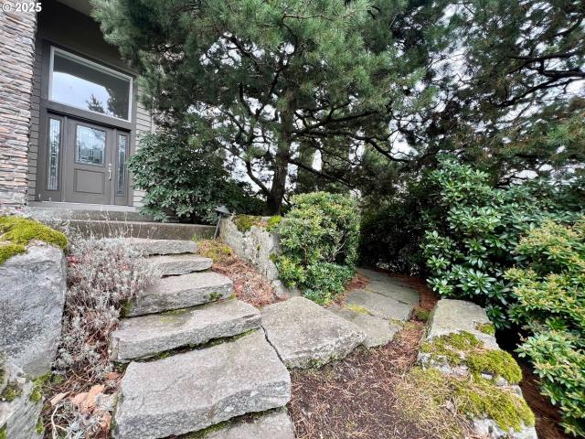 2006 NW New Hope Ct, Portland, OR 97229 | MLS #192849
