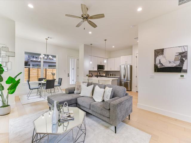 2006 S L Davis Ave, Unit 2, Austin, TX 78702 | MLS #7954