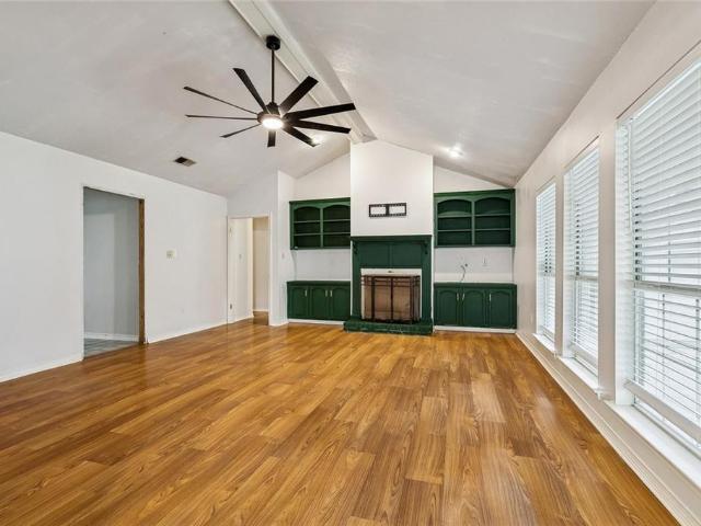 20076 Vineyard Road
