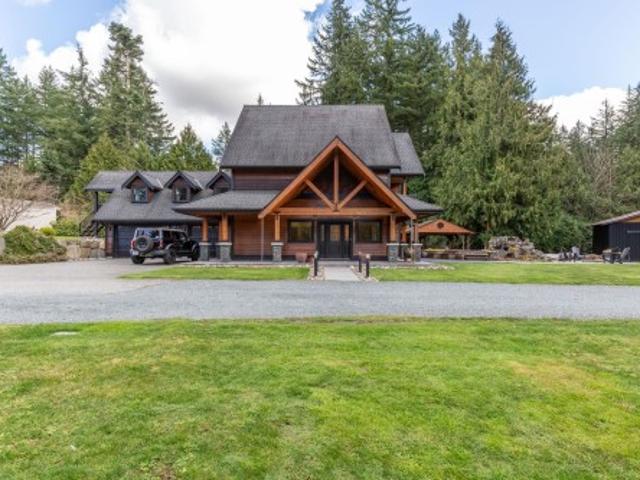 2007 Avenue, Langley, BC, V2Z 1X2 house for sale | Listing ID R3098 | Royal LePage
