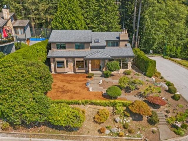 2008 Blairview Avenue, North Vancouver, BC, V7H 2N4 house for sale | Listing ID R3154 | Royal LePage
