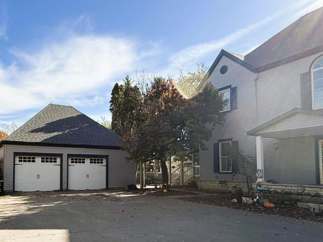 2008 Libertyville Rd