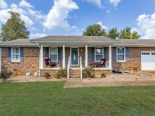 2008 Saxton Dr
