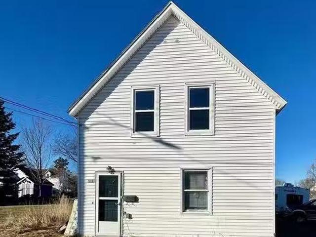 2008 South Main Street, Westville, NS, B0K 2A0 house for sal.