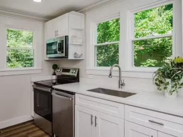 2008 4TH AVE S, IRONDALE, AL 35210