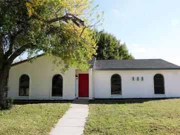 2009 Clark Trail, Grand Prairie, TX 75052 | MLS #21112